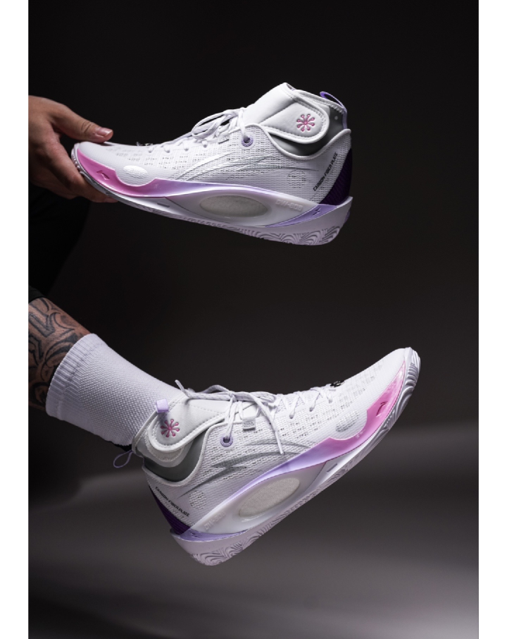 爱游戏体育-快船新秀表现惊艳，全场观众掌声不断，地区发表部分支持大家完全表示.的简单介绍